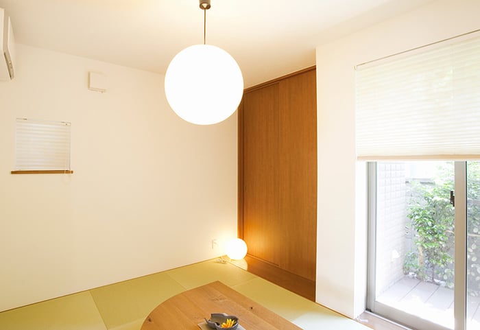 和モダンな照明