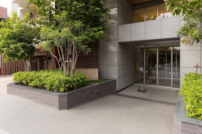 実は重要！マンションのエントランス徹底ガイド。安心して快適に暮らすための防犯機能や設備を紹介