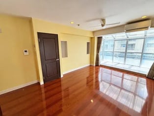 ロイヤルハイツ