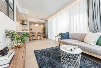 カワサキ・ミッドマークタワー