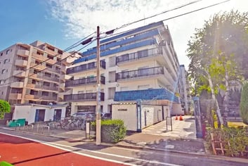 秀和大山レジデンス