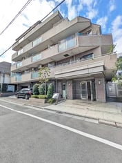 シャリエ志村三丁目