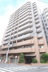 リリー松戸