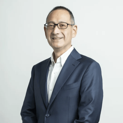 2_代表取締役_上出昇