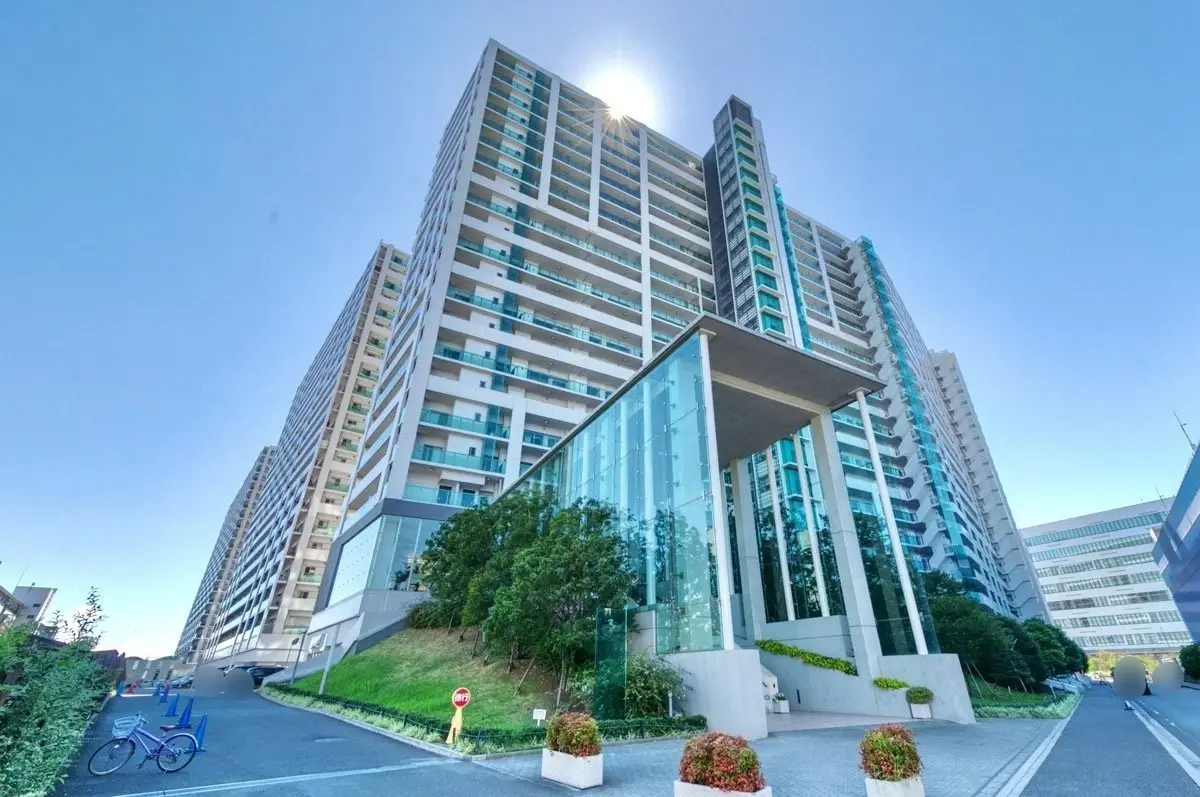 ワンダーベイシティＳＡＺＡＮ　フロントウイング 