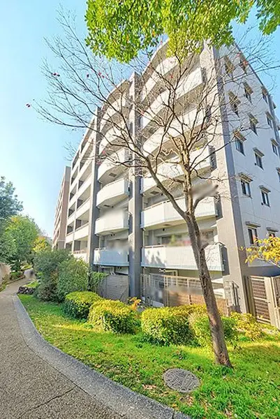 パレステージ三ツ沢上町